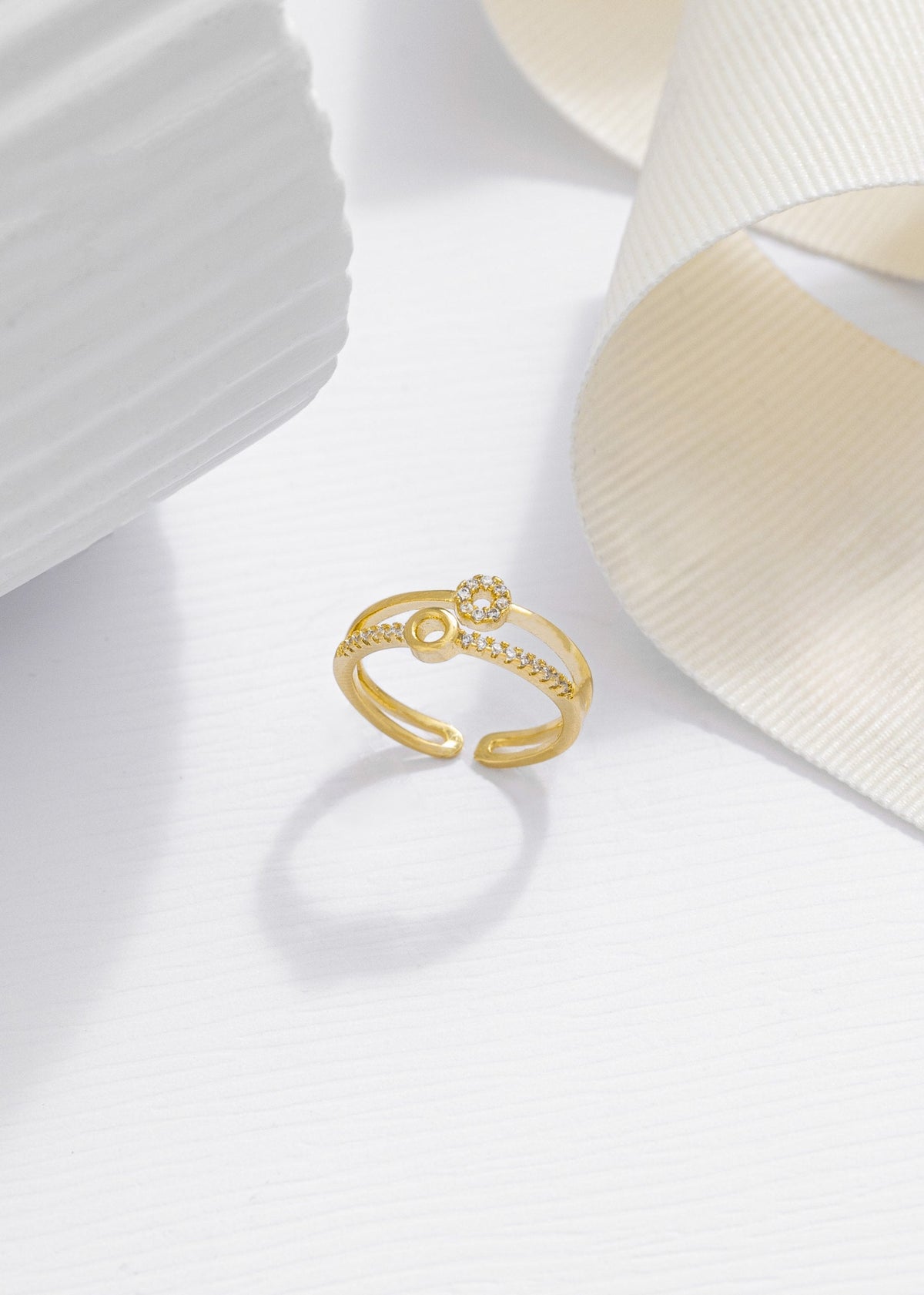 Anillos →