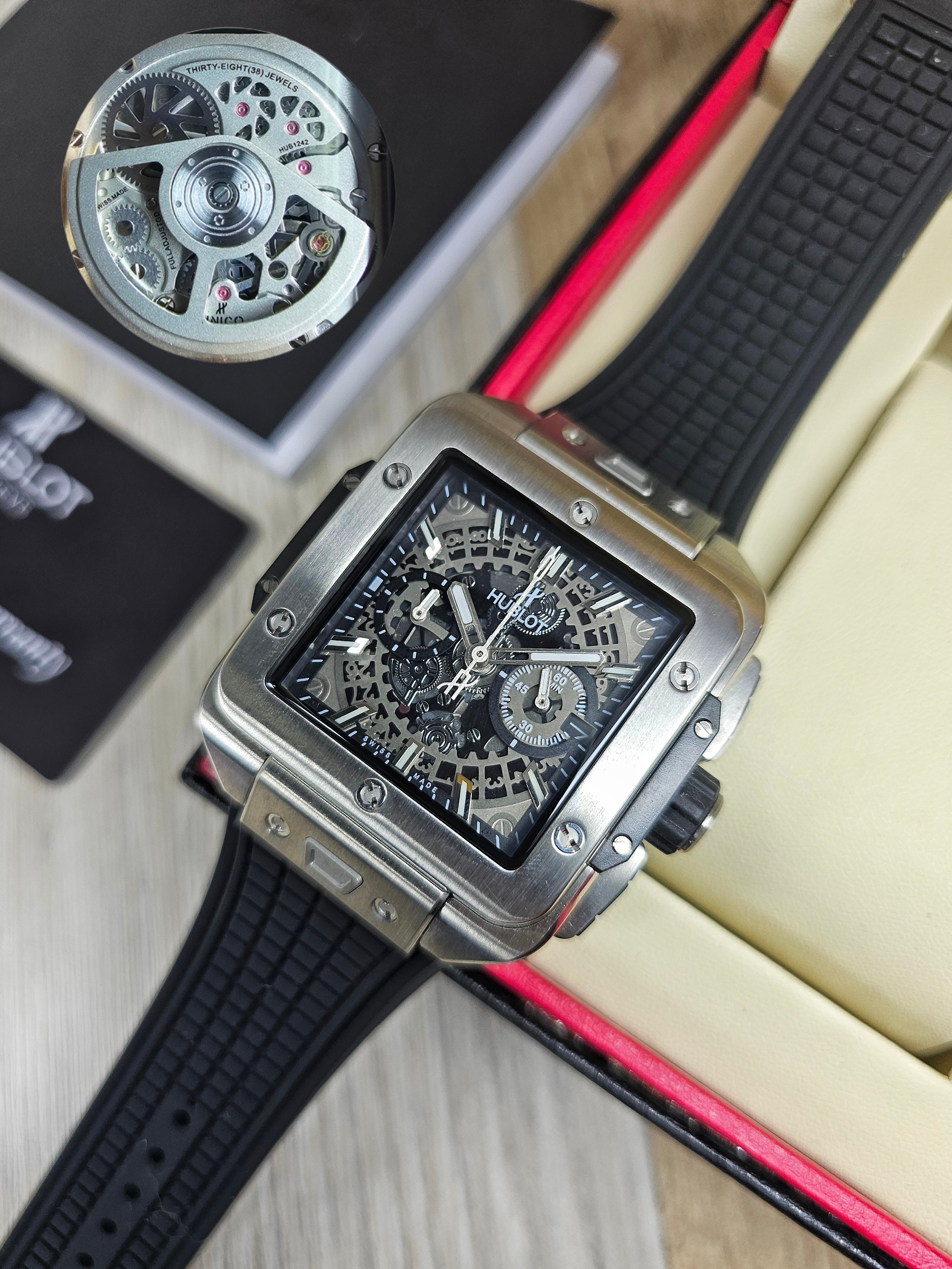 ⭐ Square Bang Unico Titanium 42 mm
