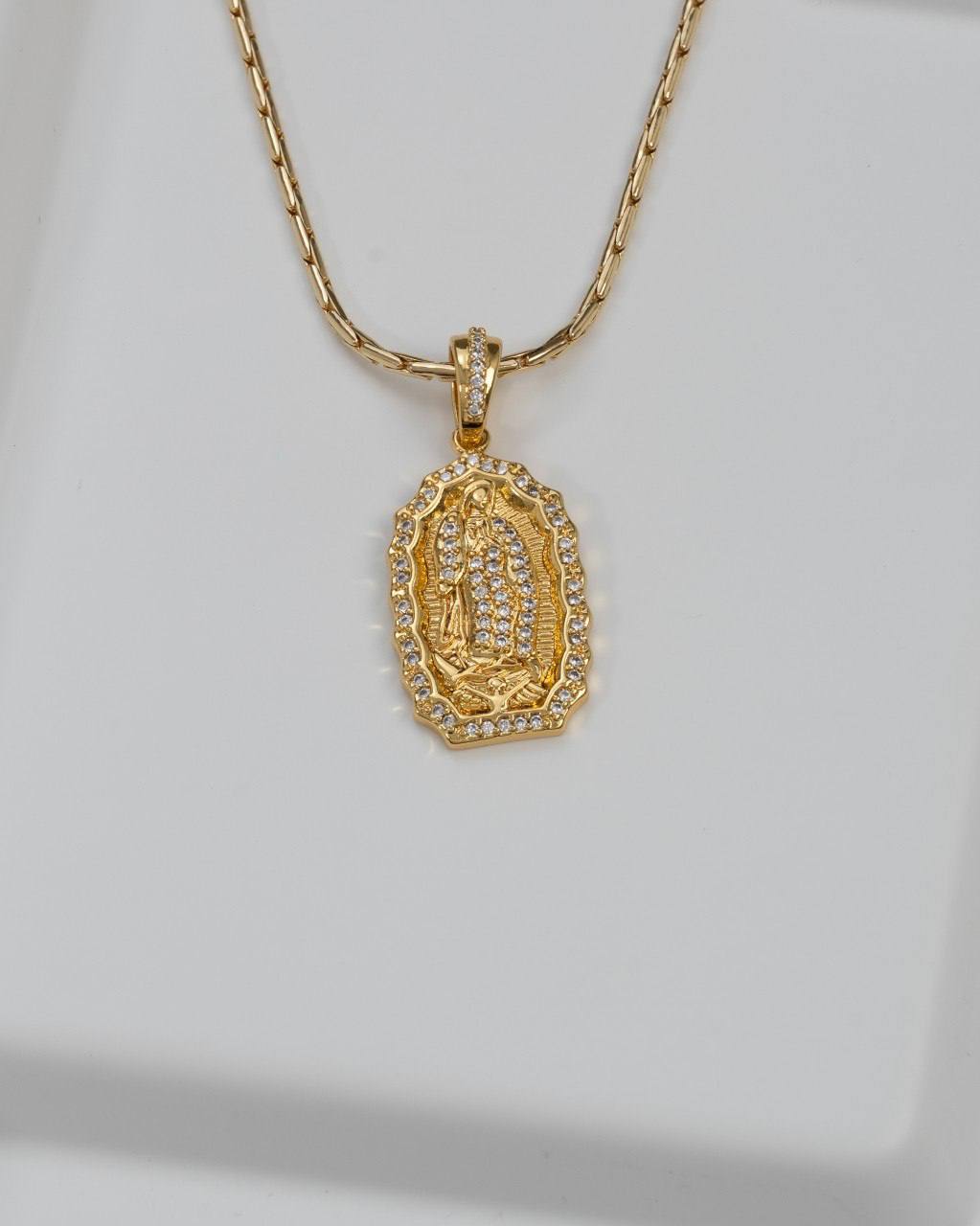 Dije Medalla De Guadalupe